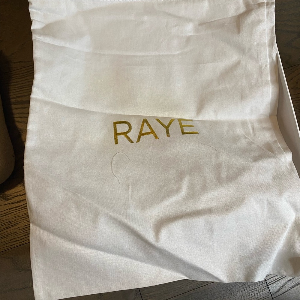 RAYE - Nashville Bootie in Tan sz 7 - Picture 9 of 9